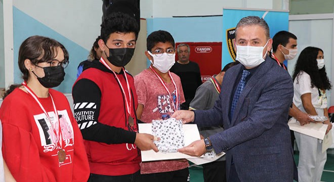 'Mutlu Geleceğe El Ele' projesi