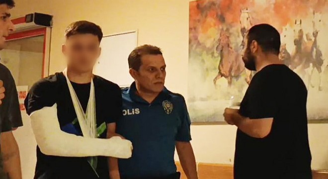 'Sözlü taciz' kavgasında bıçakla yaralandı