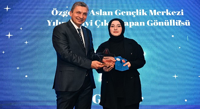 'Yılın Gönüllüleri Ödülleri' Antalya'da verildi