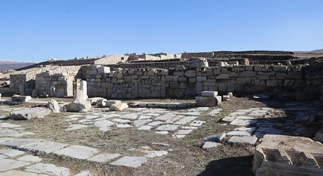1 yılda 40 bin Hristiyan, hacı olmak için Yalvaç'a geldi
