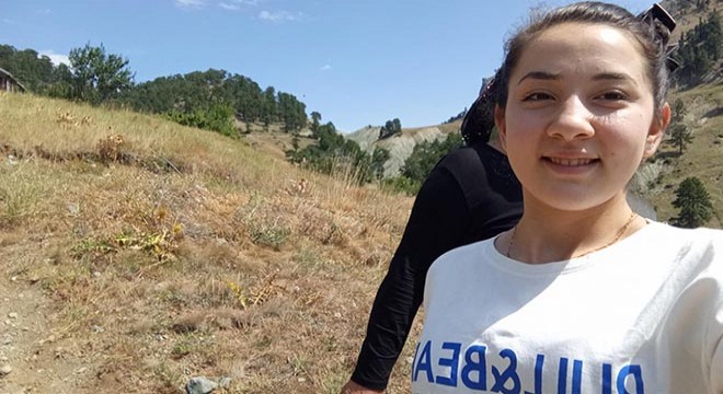 16 yaşındaki Nesrin'den haber alınamıyor