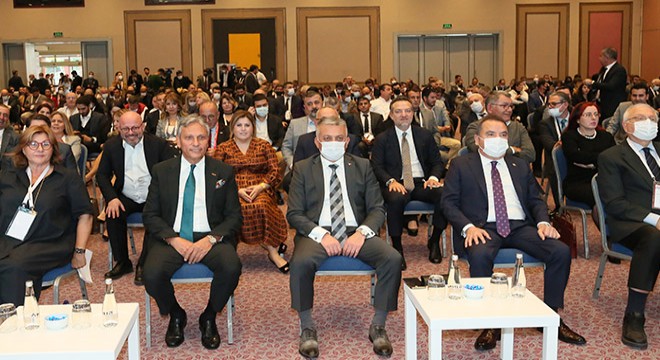 2021 Turizm Kongresi Antalya'da başladı