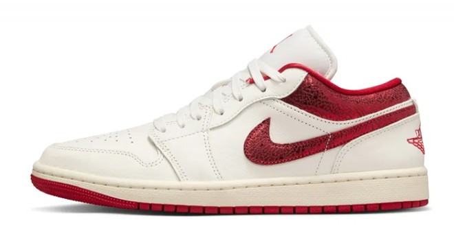 2025 Sokak Modasında Öne Çıkan Sneaker Modelleri ve Tarz İpuçları