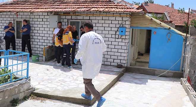 4 gündür haber alınamıyordu, evinde ölü bulundu