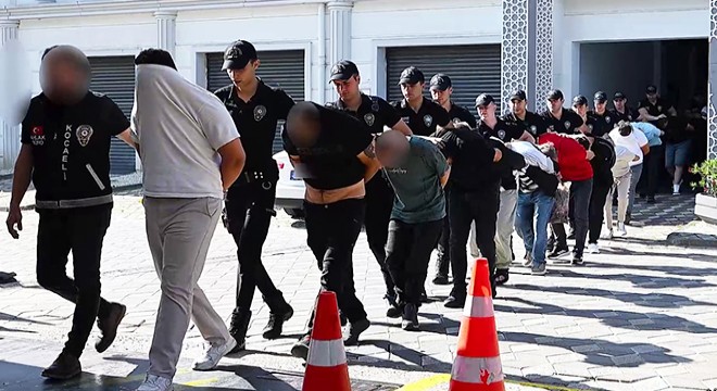4 ilde fuhuş operasyonu: 14 tutuklama