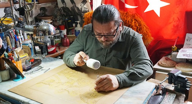 40 yıldır işlemediği deri kalmadı