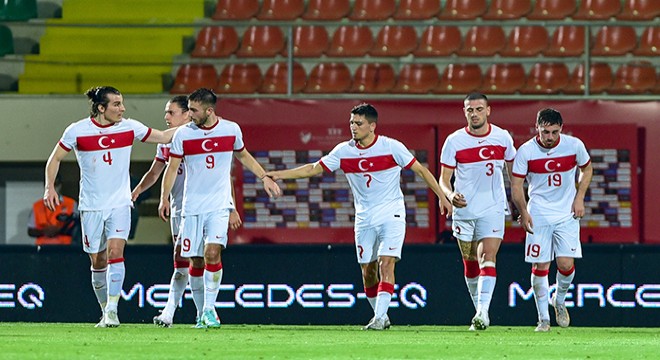 A Milli Takım'ın Azerbaycan karşılaşması ilklerin maçı oldu