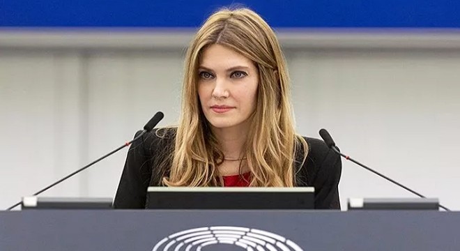 AB Parlamentosu, Eva Kaili’nin görevine son veriyor