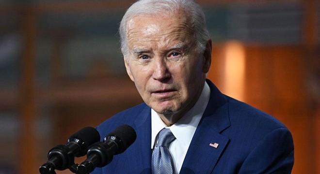 ABD Başkanı Biden'a kırmızı boyalı protesto