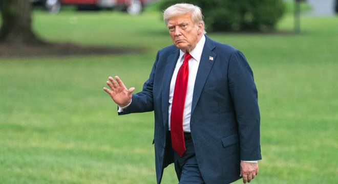ABD Başkanı Trump: Teslim olmak zorundalar