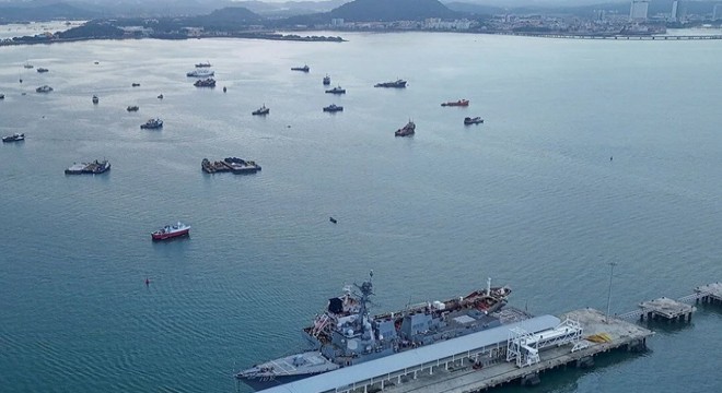 ABD, Karayipler'de bir gemiyi vurdu: 11 ölü