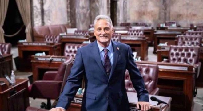 ABD'li senatör Hong Kong'da tutuklandı