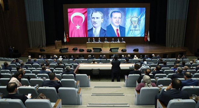 AK Parti'de MKYK toplandı