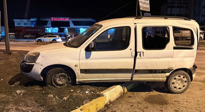 AK Parti'li vekil ve il başkanı kazada yaralandı