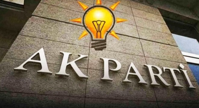 AK Parti'de 4 ilde görev değişikliği