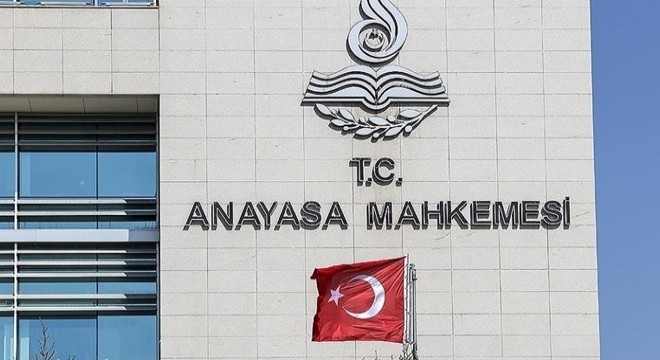 AYM'den CHP'ye ret