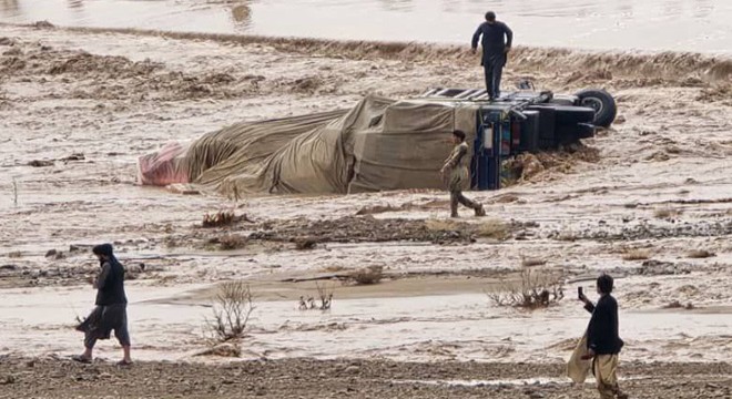 Afganistan'da sel: 21 ölü, 6 yaralı