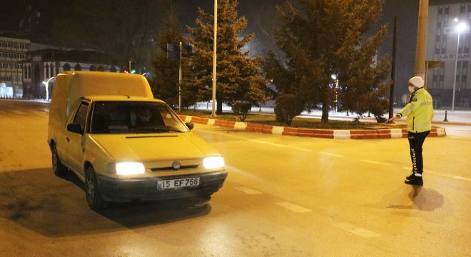 Afyonkarahisar'da kısıtlama sessizliği