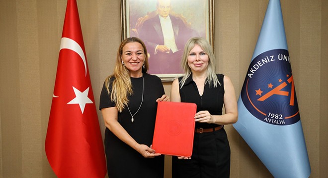 Akdeniz Üniversitesi’nden muhtarlara eğitim desteği
