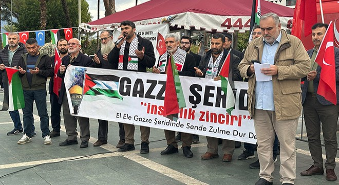 Alanya'da Dünya Şehit Çocuklar Günü etkinliği