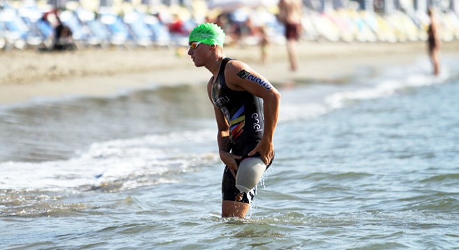 Alanya'da triatlon heyecanı sürüyor
