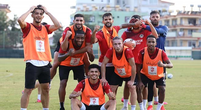 Alanyaspor, Konyaspor'a hazırlanıyor