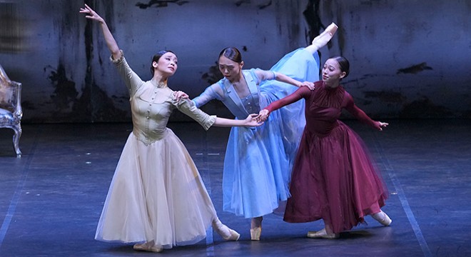 Anna Karenina Antalya'da sanatseverlerle buluştu
