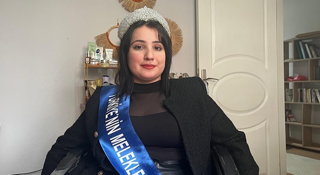 Annesinden böbrek nakli yapıldı, eğitimle hayata sarıldı
