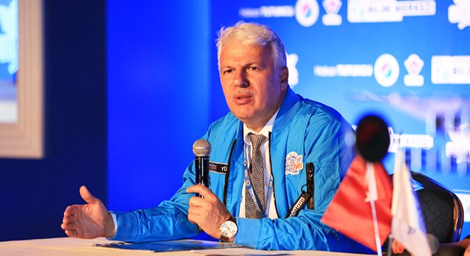 Antalya BİLİMFEST'te gençlere ‘Yeni Sivil Havacılık Modeli' anlatıldı