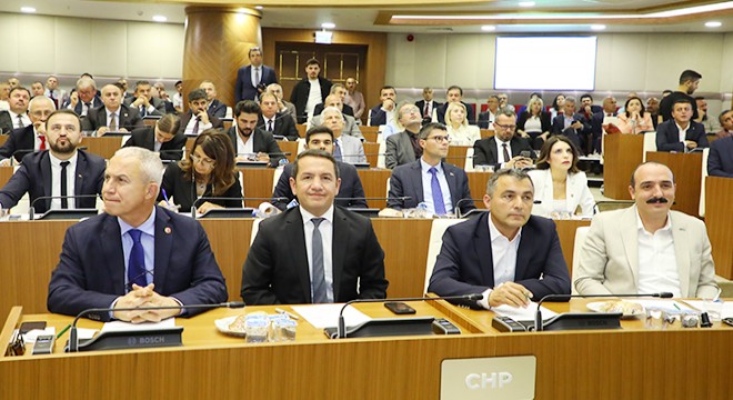Antalya Büyükşehir Meclisi'nde kim hangi göreve geldi