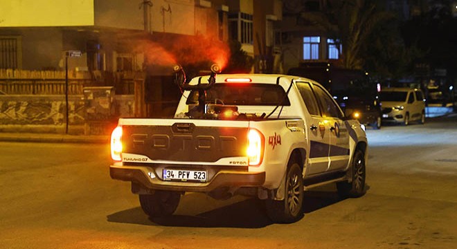 Antalya Büyükşehir'den gece vektör mesaisi