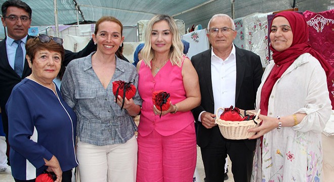 Antalya Kumluca'da 160 kurs açıldı