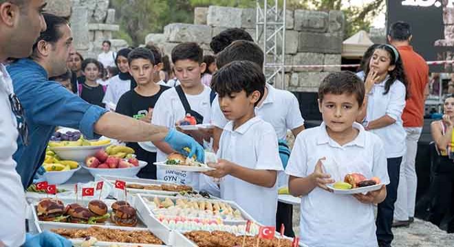 Antalya Phaselis Festivali'nde çocuklara özel etkinlik