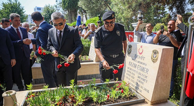 Antalya'da 15 Temmuz şehidi polis memuru için anma töreni