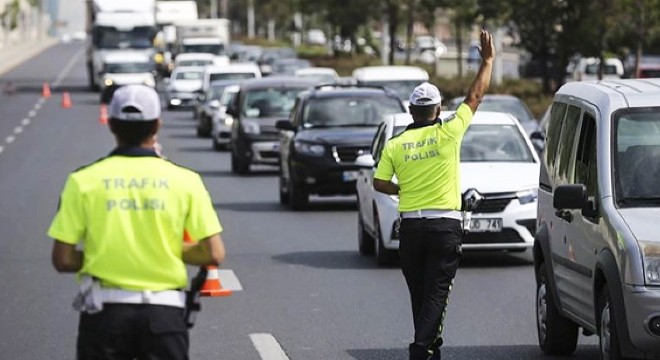 Antalya'da 43 bin 403 araç denetlendi