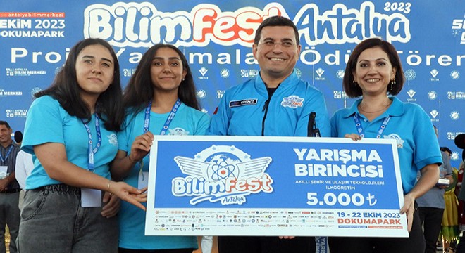 Antalya’da BİLİMFEST rüzgarı esti