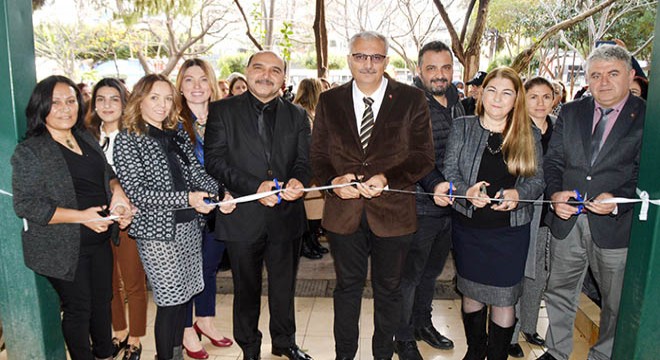 Antalya'da Bahar sergisi