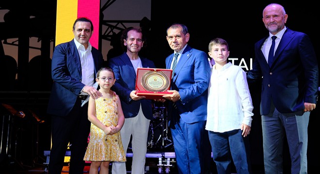 Antalya'da Galatasaray'ın 25'inci şampiyonluk coşkusu