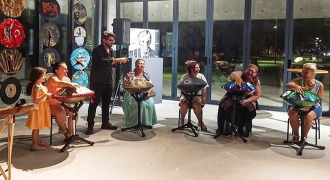 Antalya'da Hangdrum ve santur atölyesi