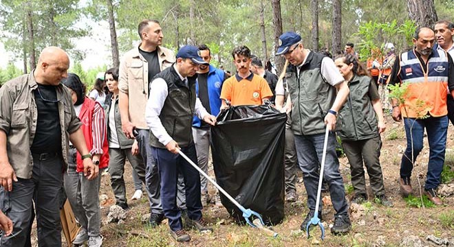 Antalya'da 'Orman Benim' etkinliği gerçekleştirildi