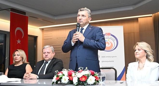 Antalya'da Vali yardımcıları ve kaymakamlar onuruna veda programı