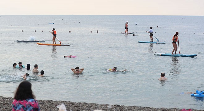 Antalya'da yetkisiz SUP board işletmeleri tehlike yaratıyor