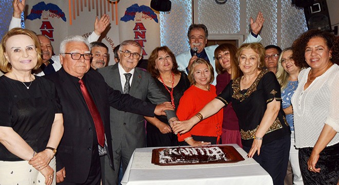Antalya'da bahara eğlenceli karşılama