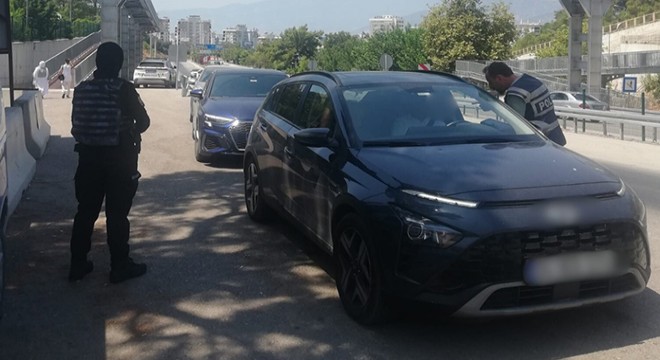 Antalya'da çalıntı araç denetimi