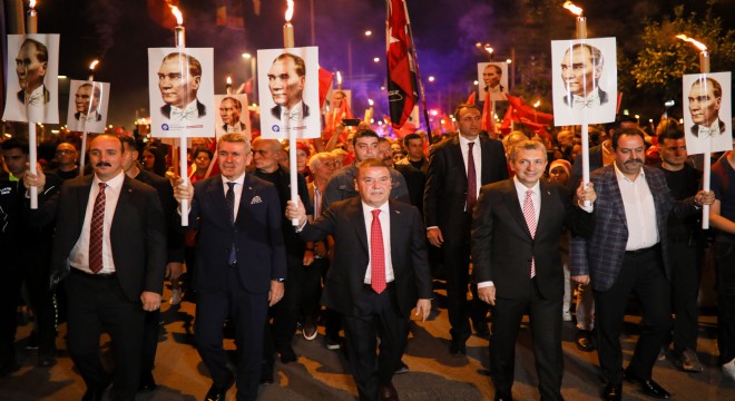 Antalya'da fener alayı