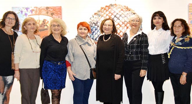 Antalya'da festival eserleri galeride