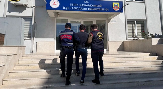 Antalya'da firari tefeci tutuklandı
