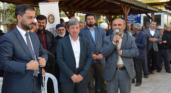 Antalya'da hacı adayları için uğurlama töreni