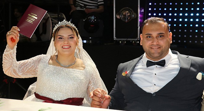 Antalya'da halterle gelen aşk, evlilikle taçlandı