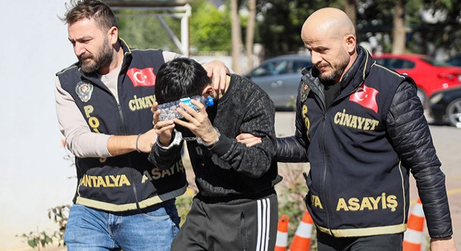 Antalya'da hamile eşini vuran şüpheli yakalandı